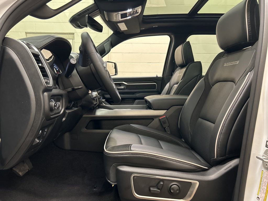 New 2026 RAM 1500 Laramie w/ Laramie Preferred Package AWD/4WD image 7