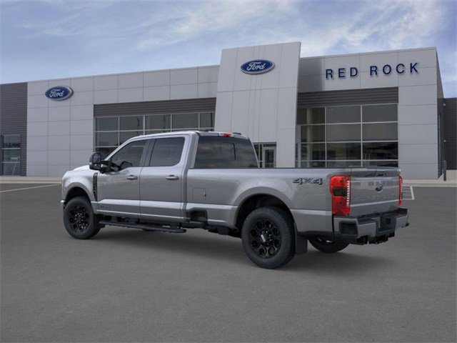New 2026 Ford F250 Lariat w/ Black Appearance Package image 5