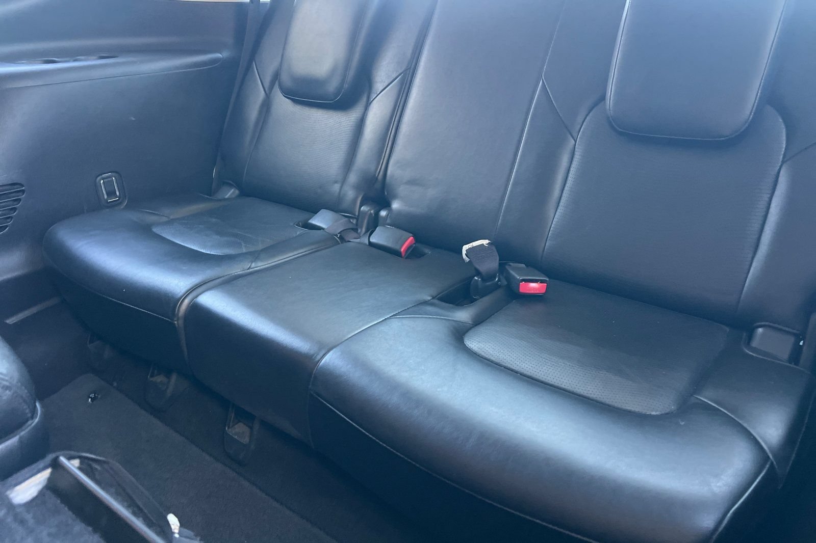Used 2014 INFINITI QX80 4WD w/ Theater Package image 16