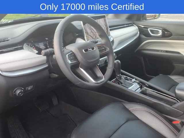 Certified 2024 Jeep Compass Limited AWD/4WD image 7