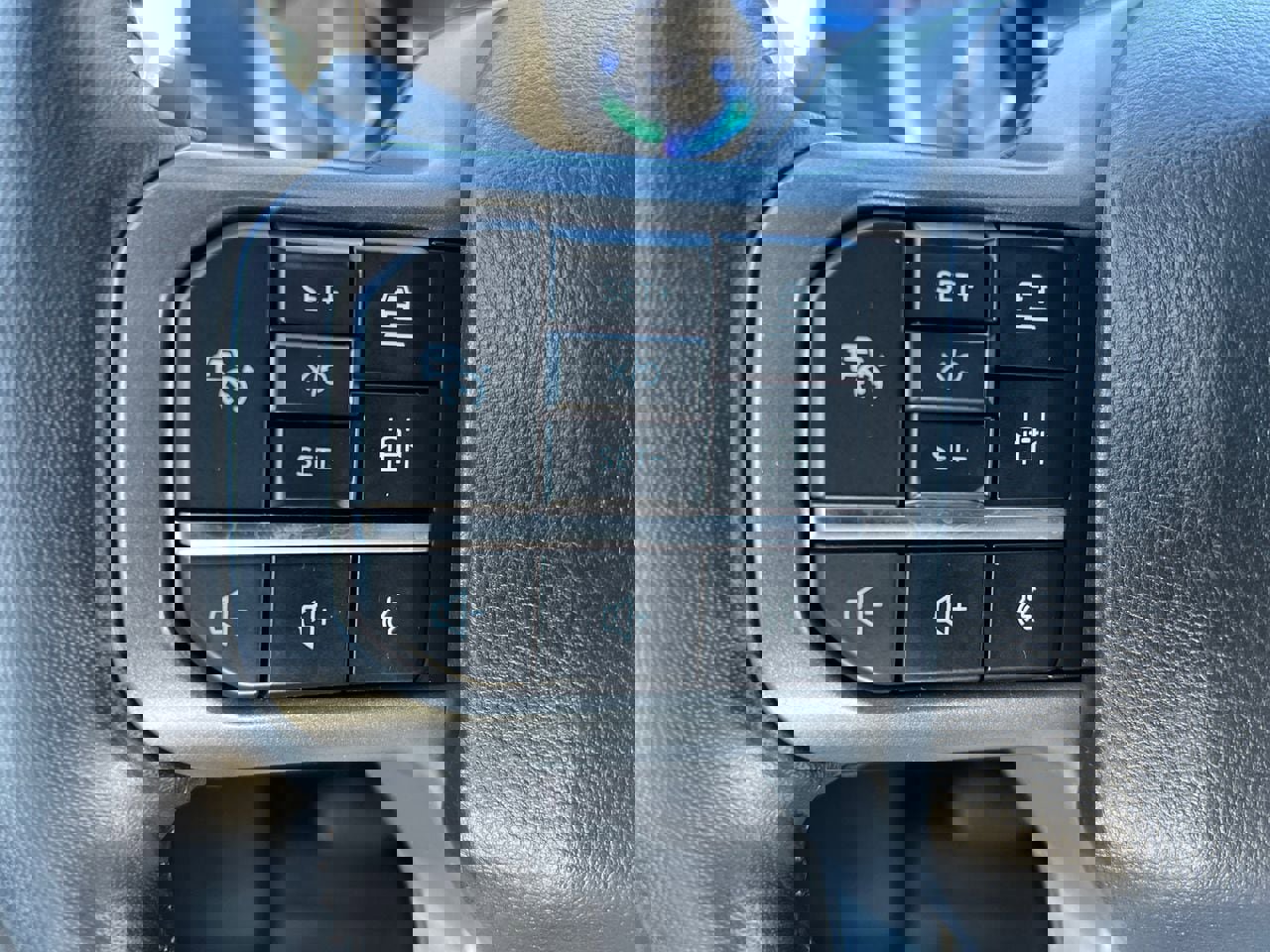 Certified 2023 Ford F150 Lightning Lariat w/ Equipment Group 511A High image 39