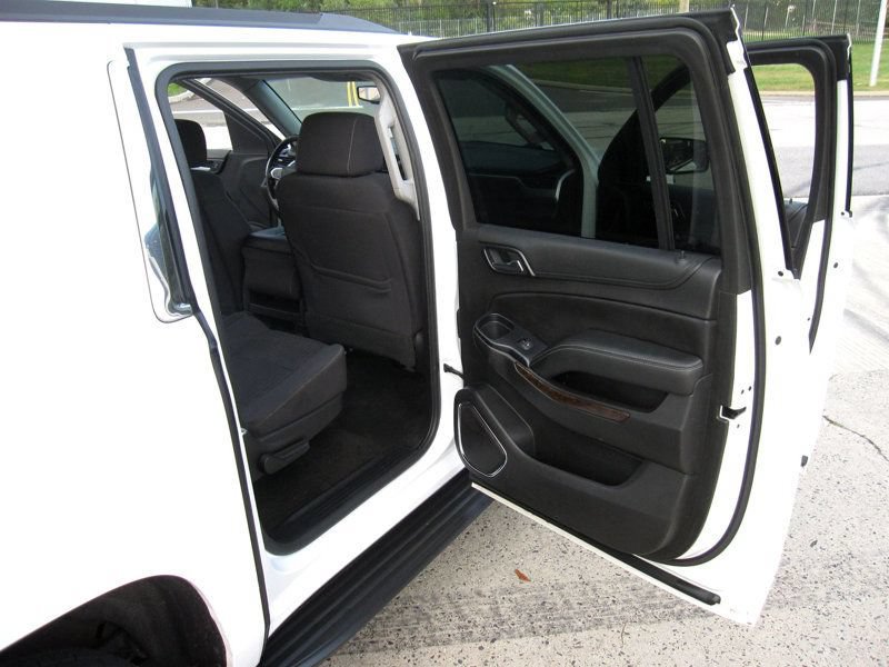 Used 2018 Chevrolet Suburban LS AWD/4WD image 25