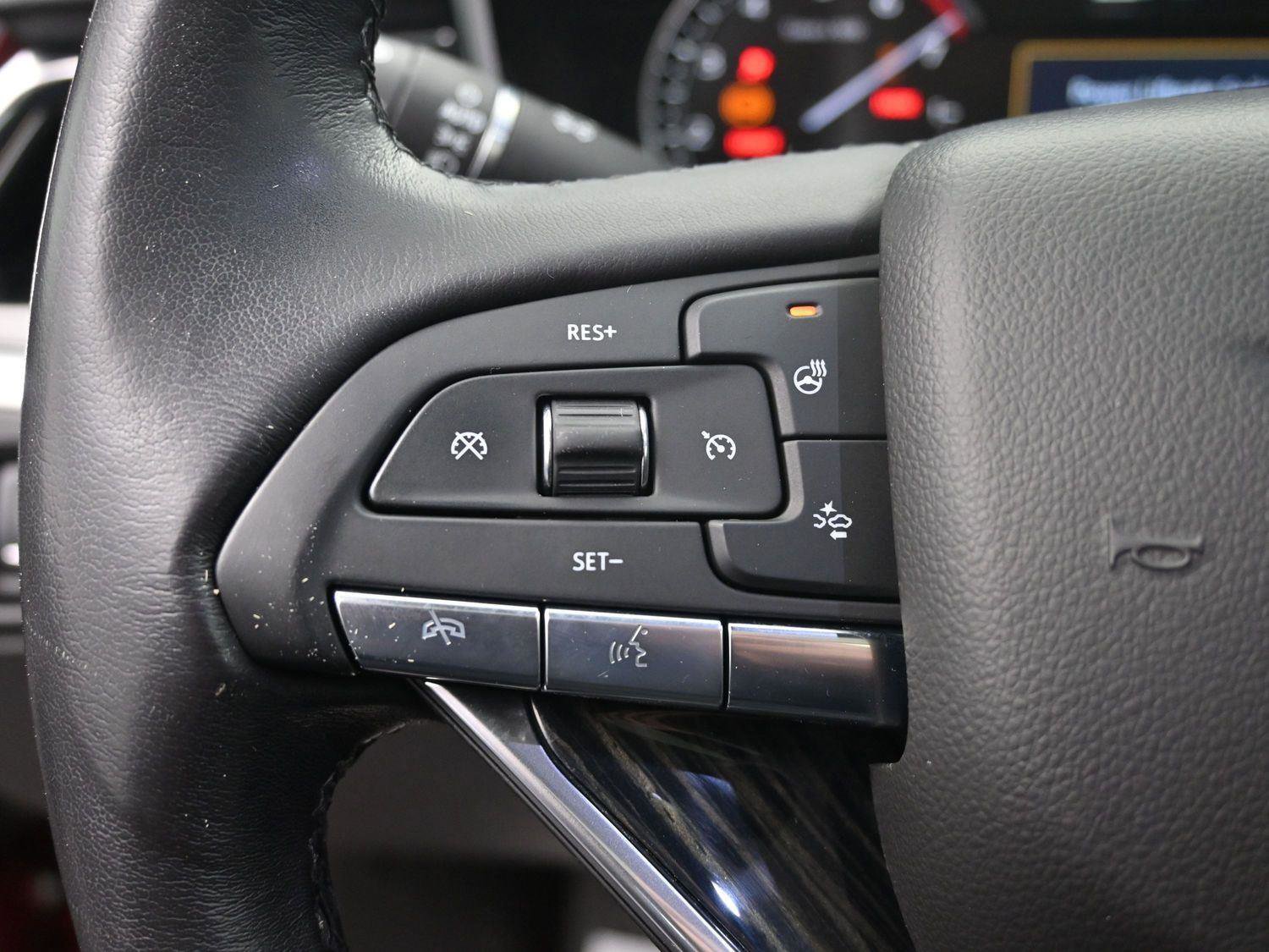 Used 2020 Cadillac XT6 Premium Luxury image 31