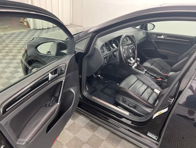 Used 2017 Volkswagen GTI Autobahn FWD image 12