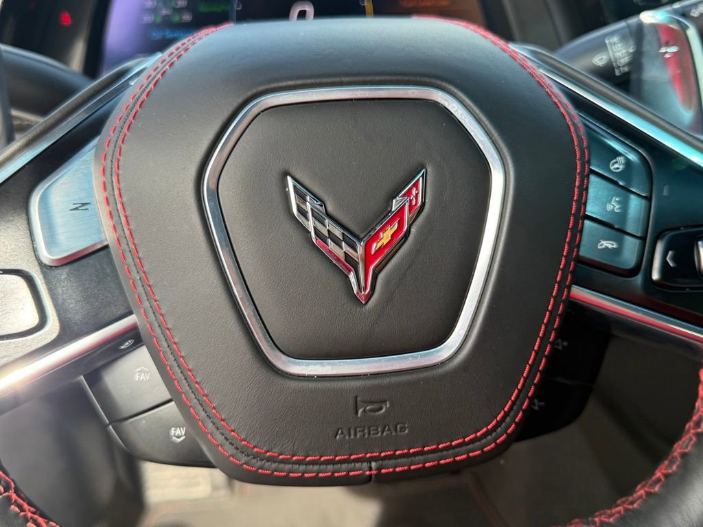 Used 2020 Chevrolet Corvette Stingray Premium Cpe w/ 3LT Preferred Equipment Group image 19