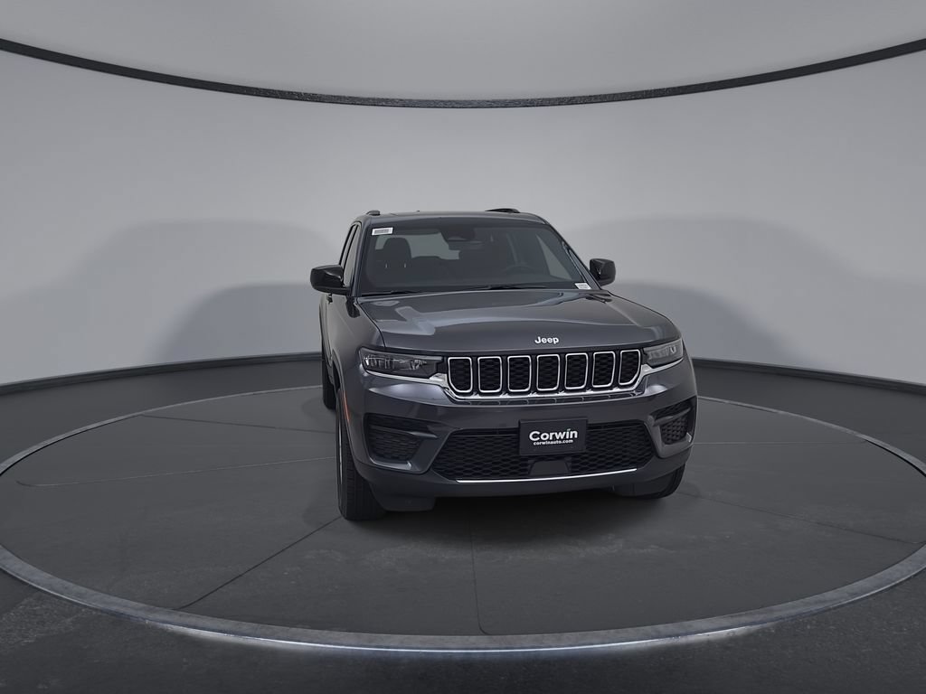 New 2026 Jeep Grand Cherokee Laredo X AWD/4WD image 4