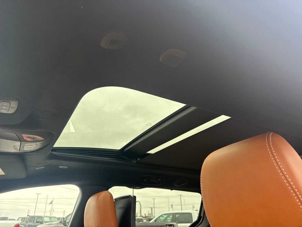 New 2026 Chrysler Pacifica Pinnacle image 27
