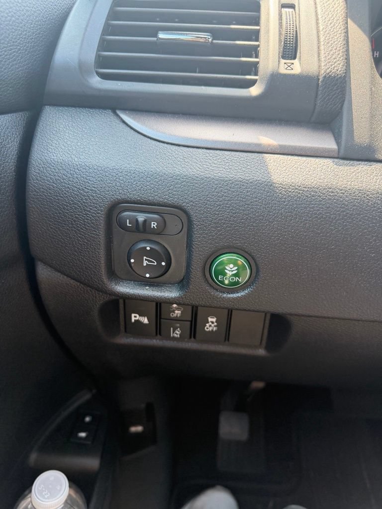 Used 2025 Honda Passport EX-L image 15