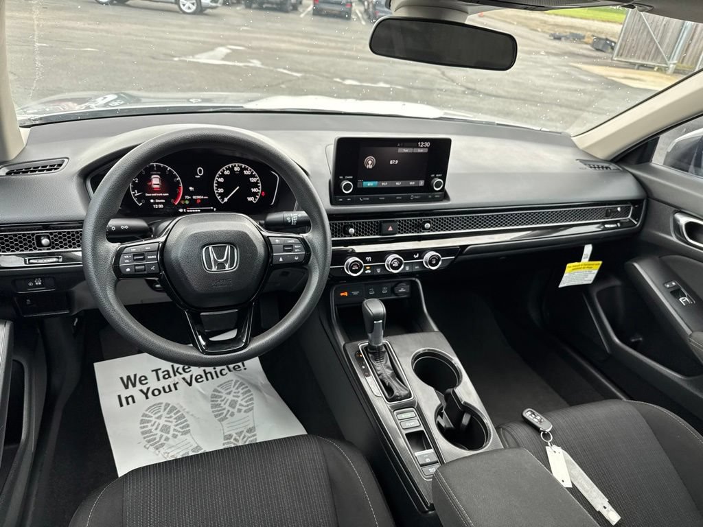 Used 2025 Honda Civic LX image 32