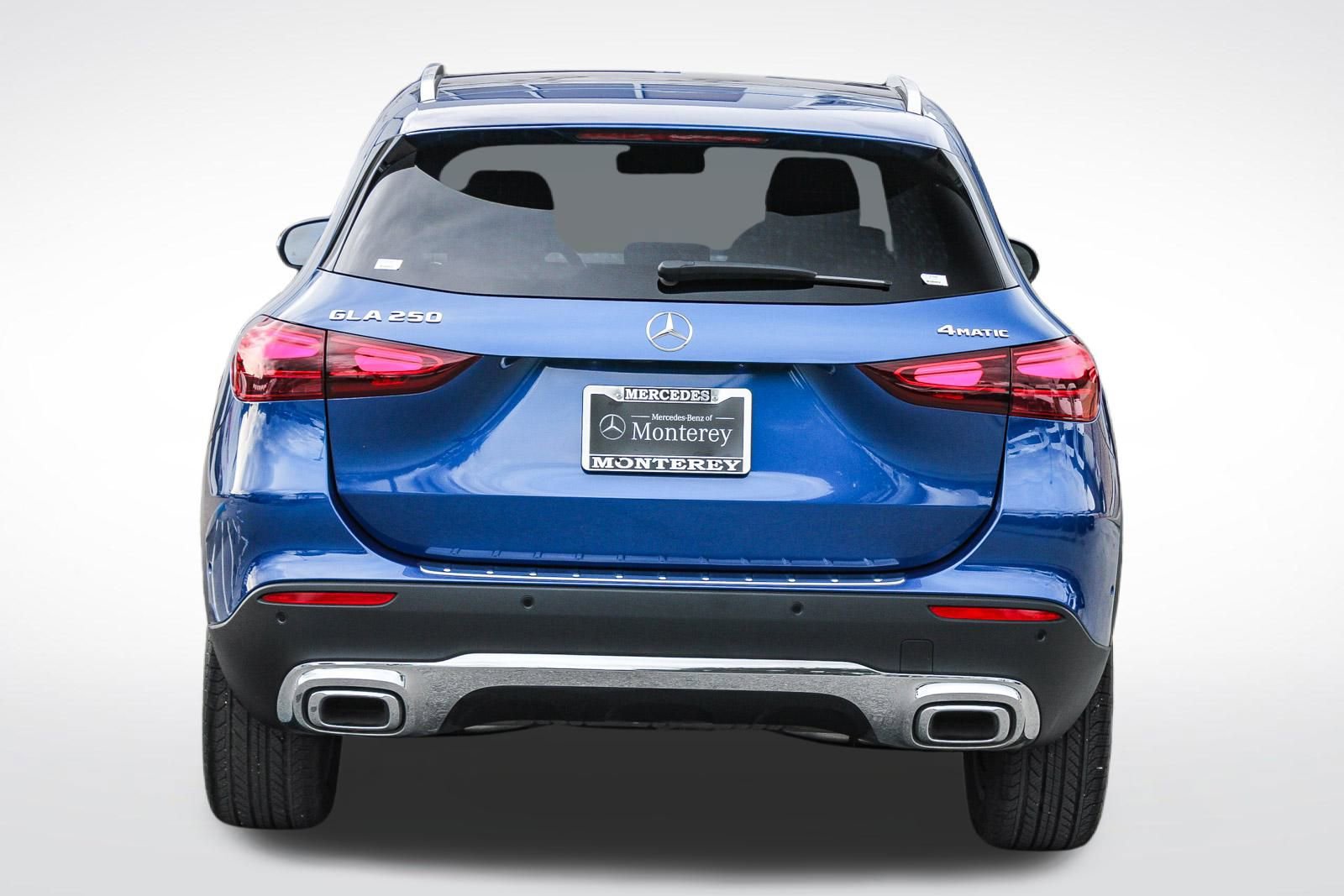 Used 2025 Mercedes-Benz GLA 250 4MATIC image 8