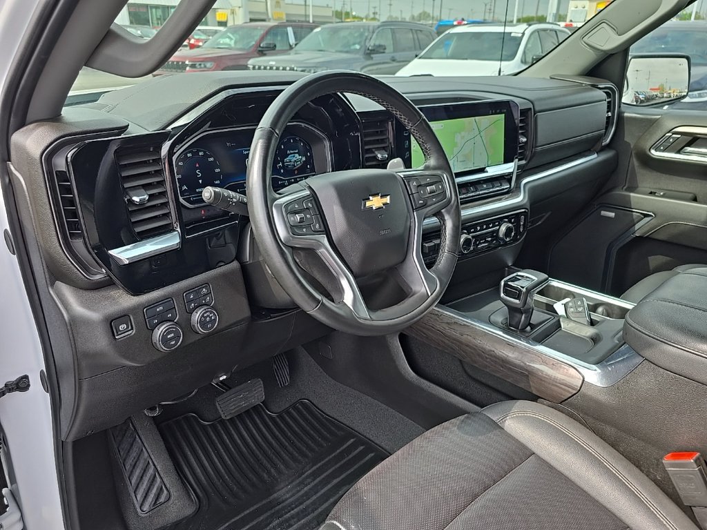 Used 2024 Chevrolet Silverado 1500 LTZ w/ LTZ Convenience Package II AWD/4WD image 12