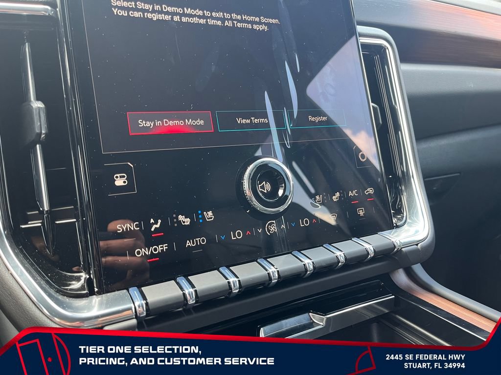 New 2026 GMC Yukon Denali w/ LPO, Floor Liner Package RWD image 30