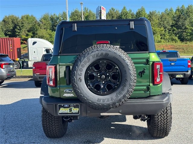 New 2025 Ford Bronco Badlands image 4