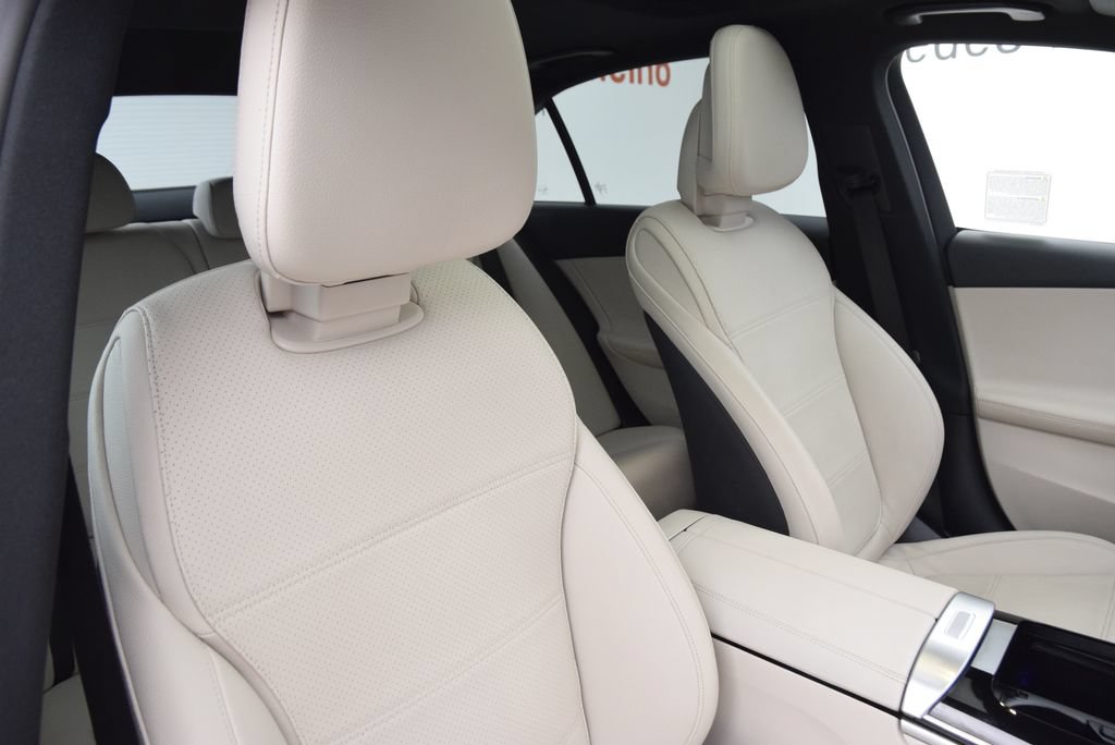 Certified 2024 Mercedes-Benz C 300 Sedan image 17