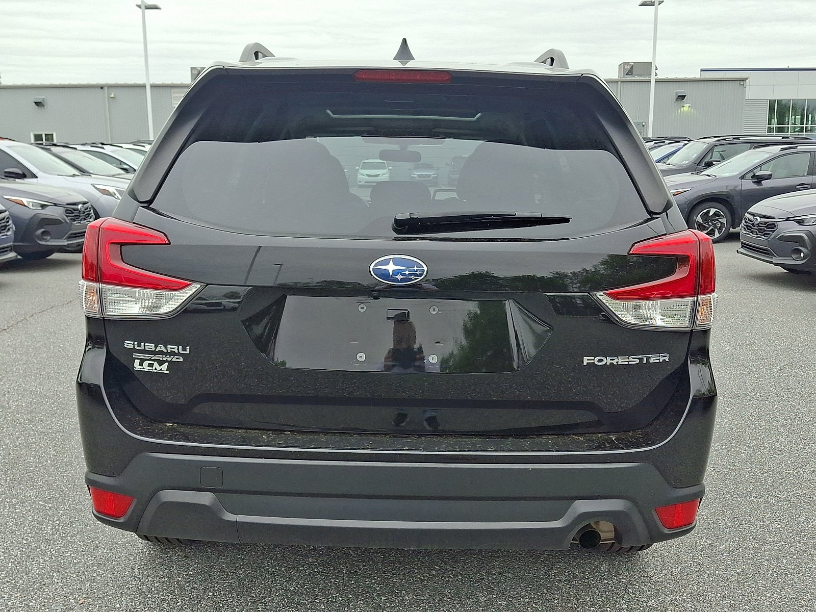 Certified 2023 Subaru Forester Premium AWD/4WD video 5