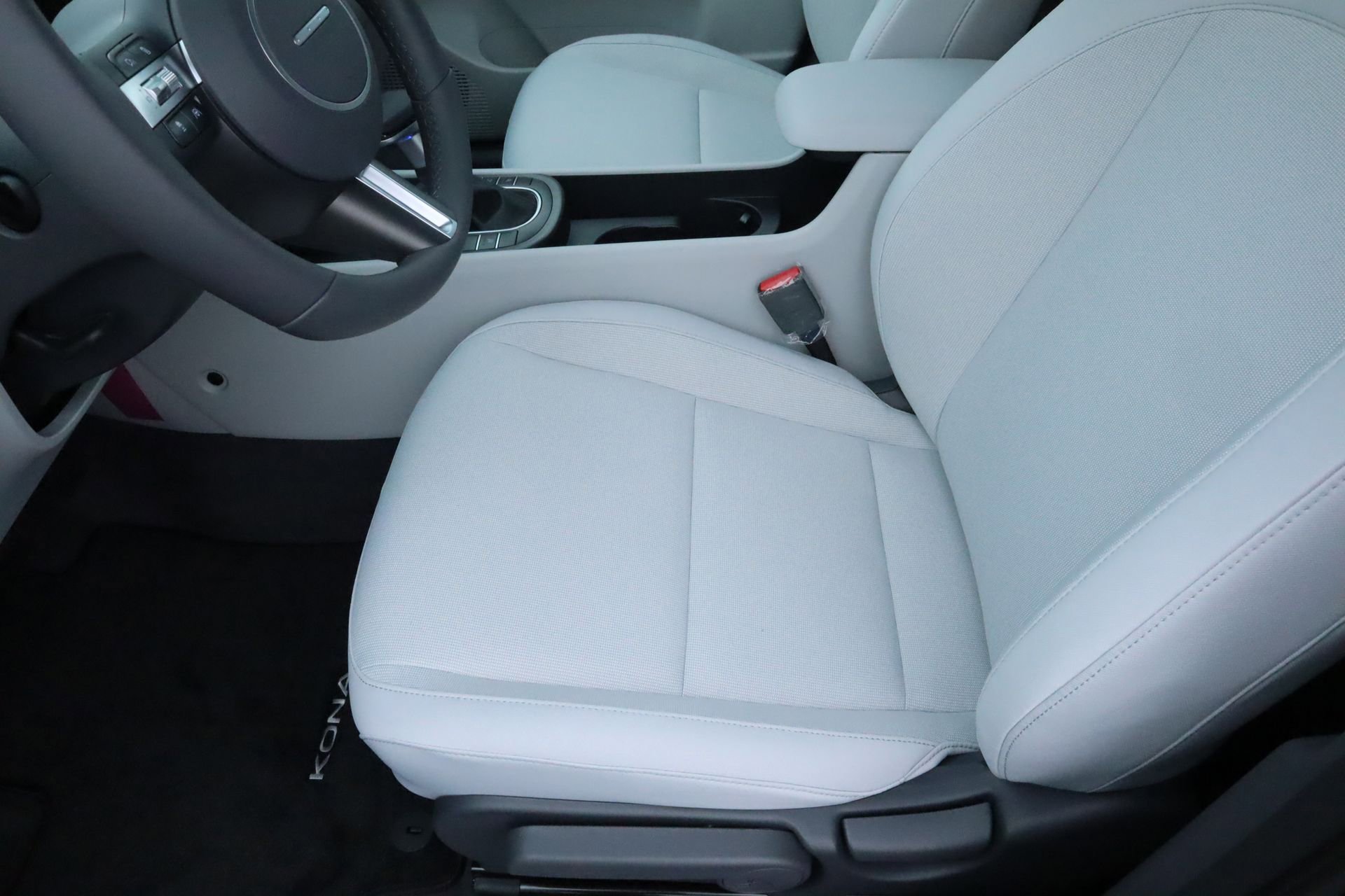 New 2026 Hyundai Kona SEL Sport FWD image 16