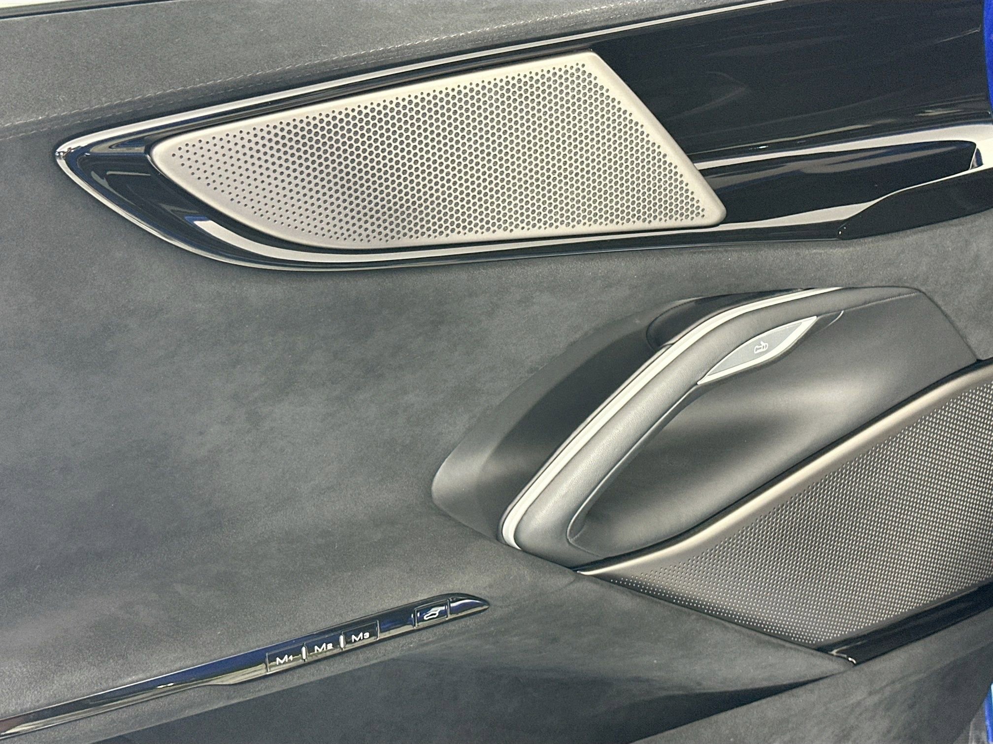 Used 2023 Ferrari Purosangue AWD/4WD image 16