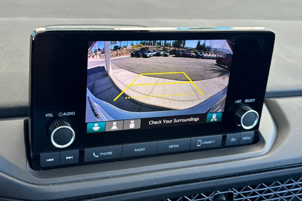 Certified 2023 Honda Accord EX image 21