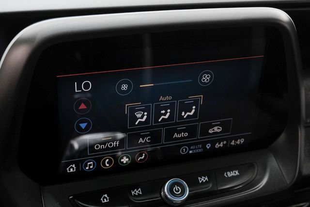 Used 2021 Chevrolet Camaro LT w/ Technology Package RWD image 25