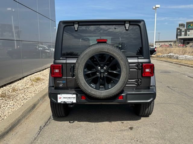 Used 2021 Jeep Wrangler Unlimited Sahara image 34
