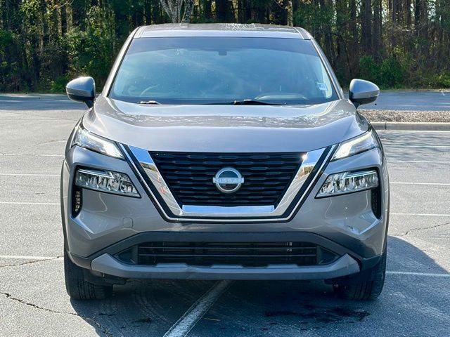 Used 2023 Nissan Rogue SV image 12