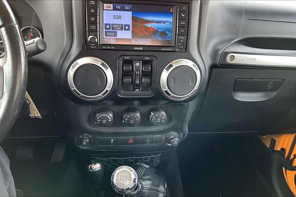 Used 2012 Jeep Wrangler Unlimited Rubicon w/ Dual Top Group image 31