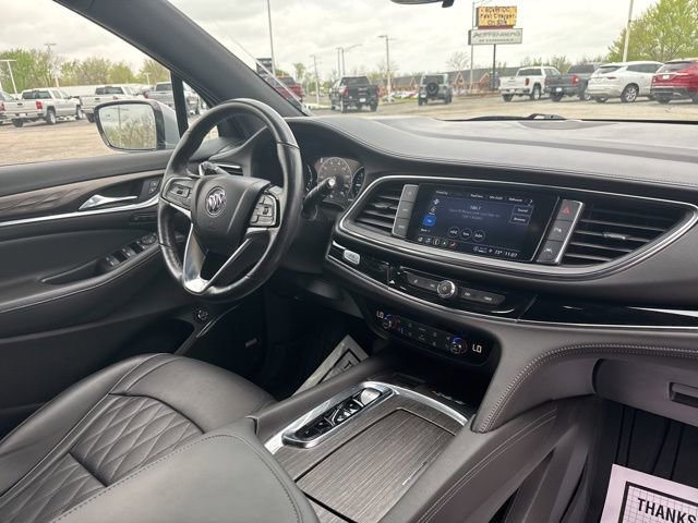 Used 2023 Buick Enclave Avenir w/ Avenir Technology Package AWD/4WD image 11
