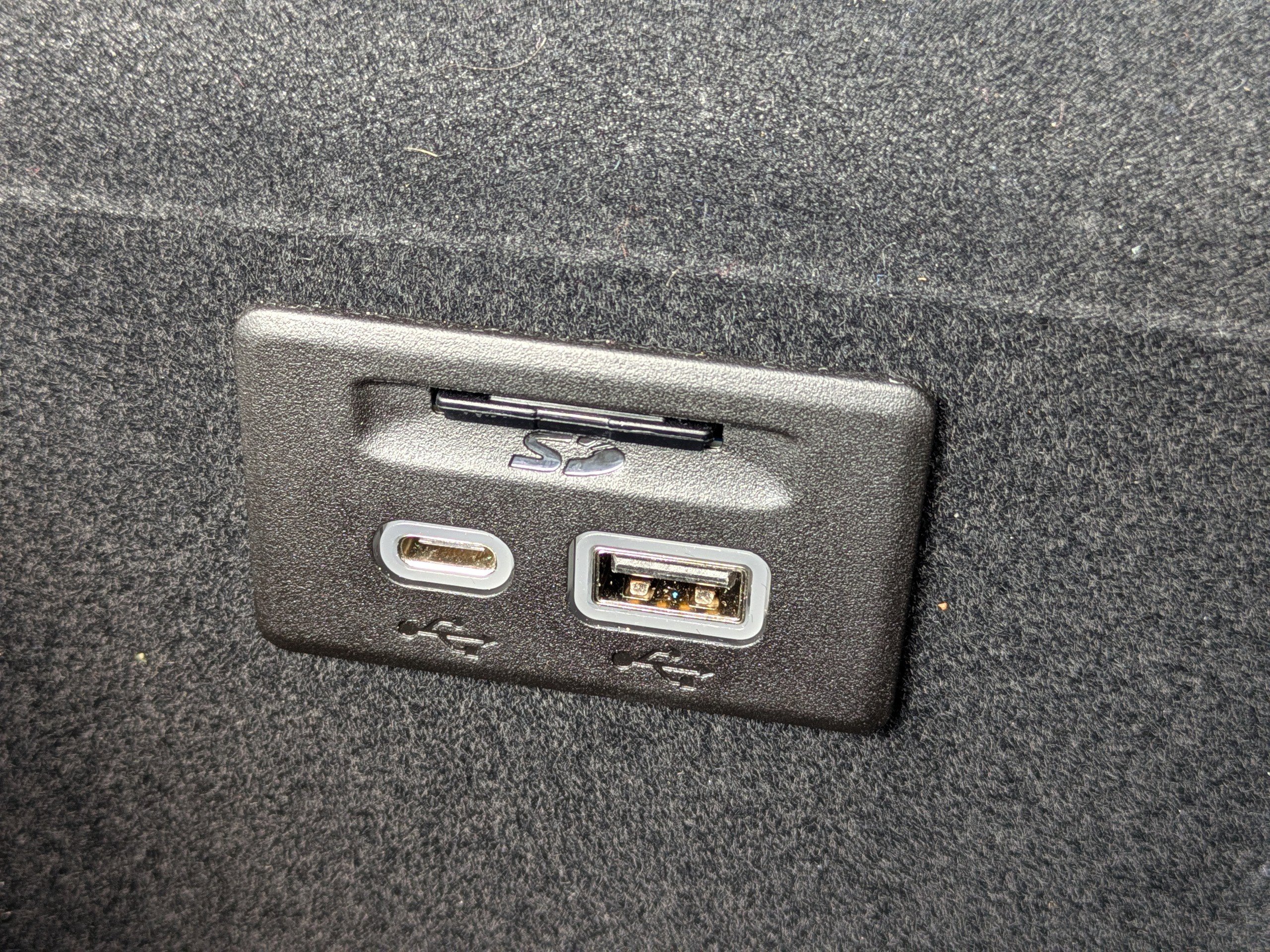 Used 2025 Cadillac XT6 Premium Luxury image 26