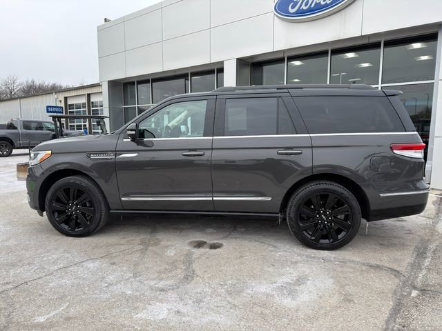 Used 2023 Lincoln Navigator Black Label image 4