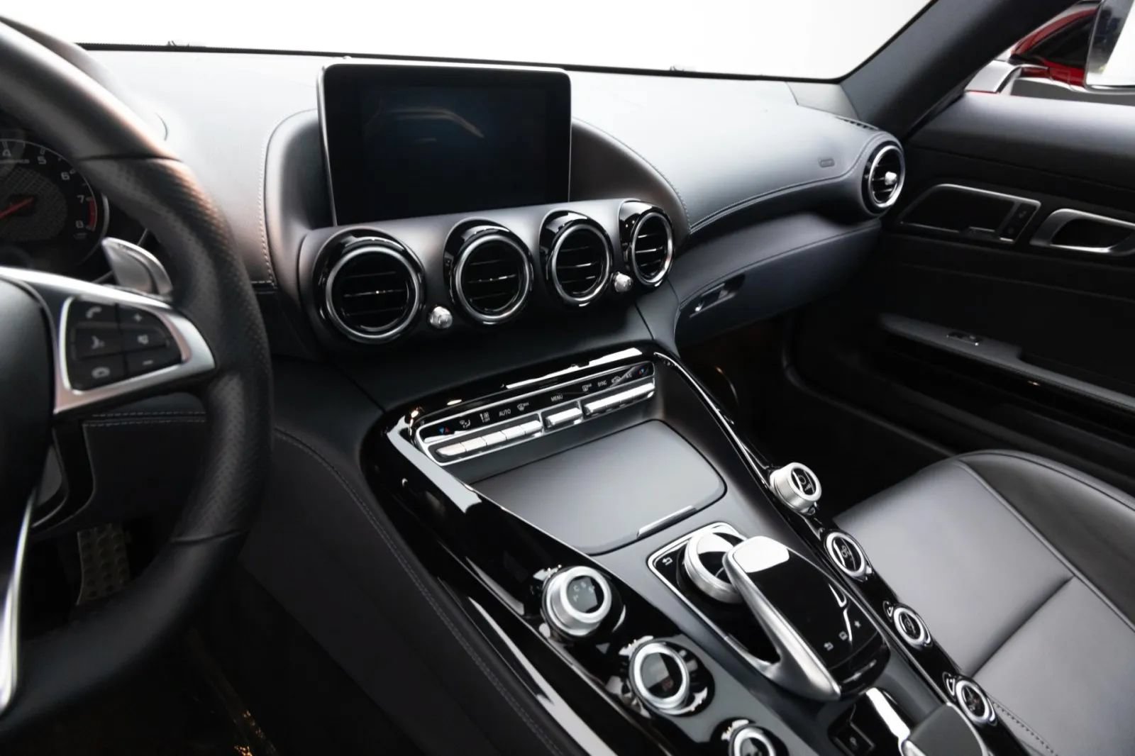 Used 2017 Mercedes-Benz AMG GT Coupe image 18