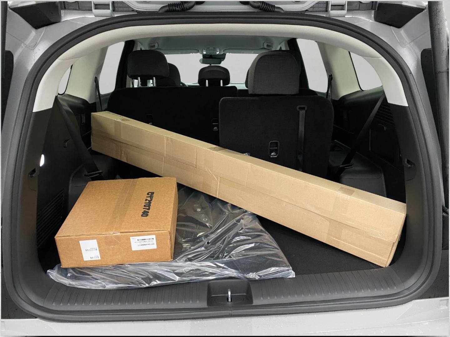 New 2026 Hyundai Ioniq 9 SE image 5