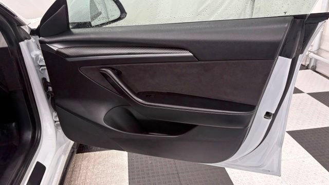 Used 2021 Tesla Model 3 Standard Range Plus RWD image 22