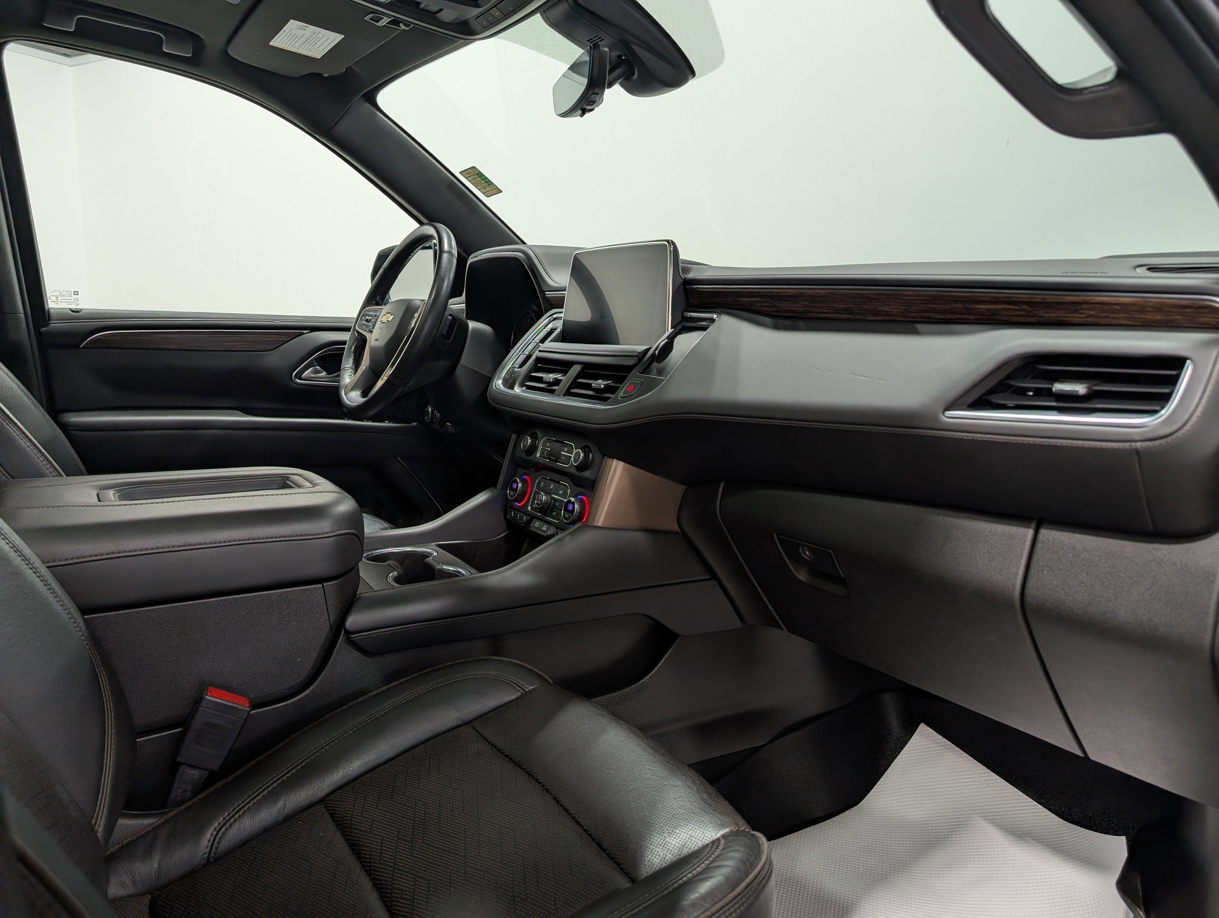 Used 2021 Chevrolet Suburban High Country image 22