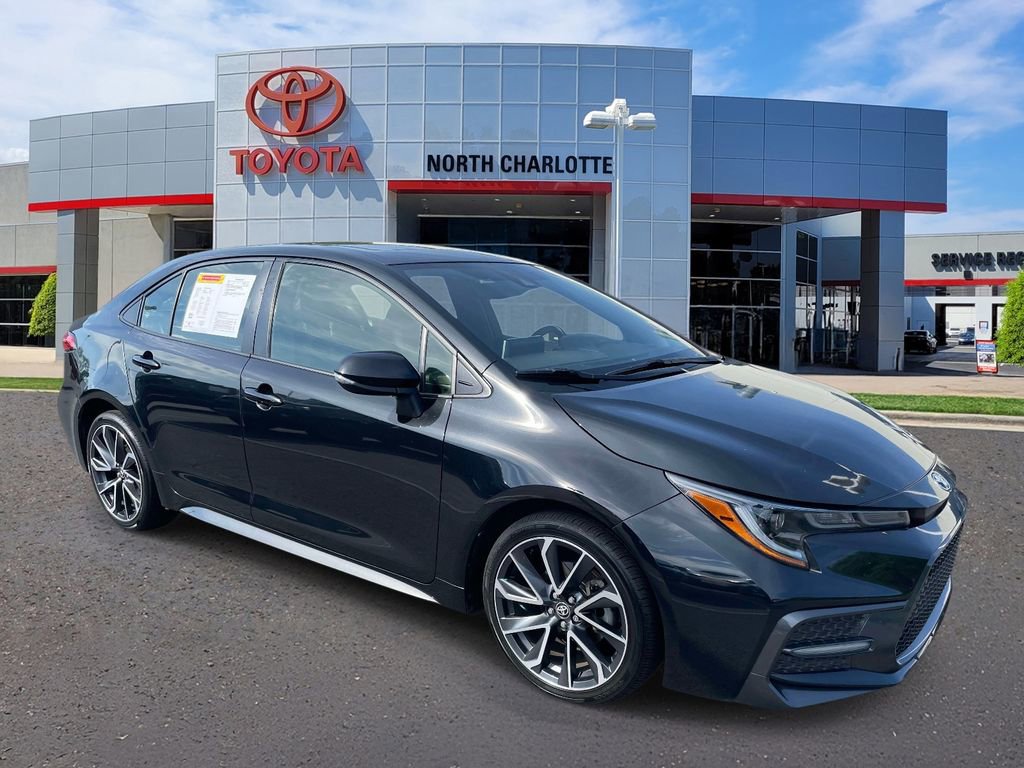 Used 2022 Toyota Corolla XSE image 3
