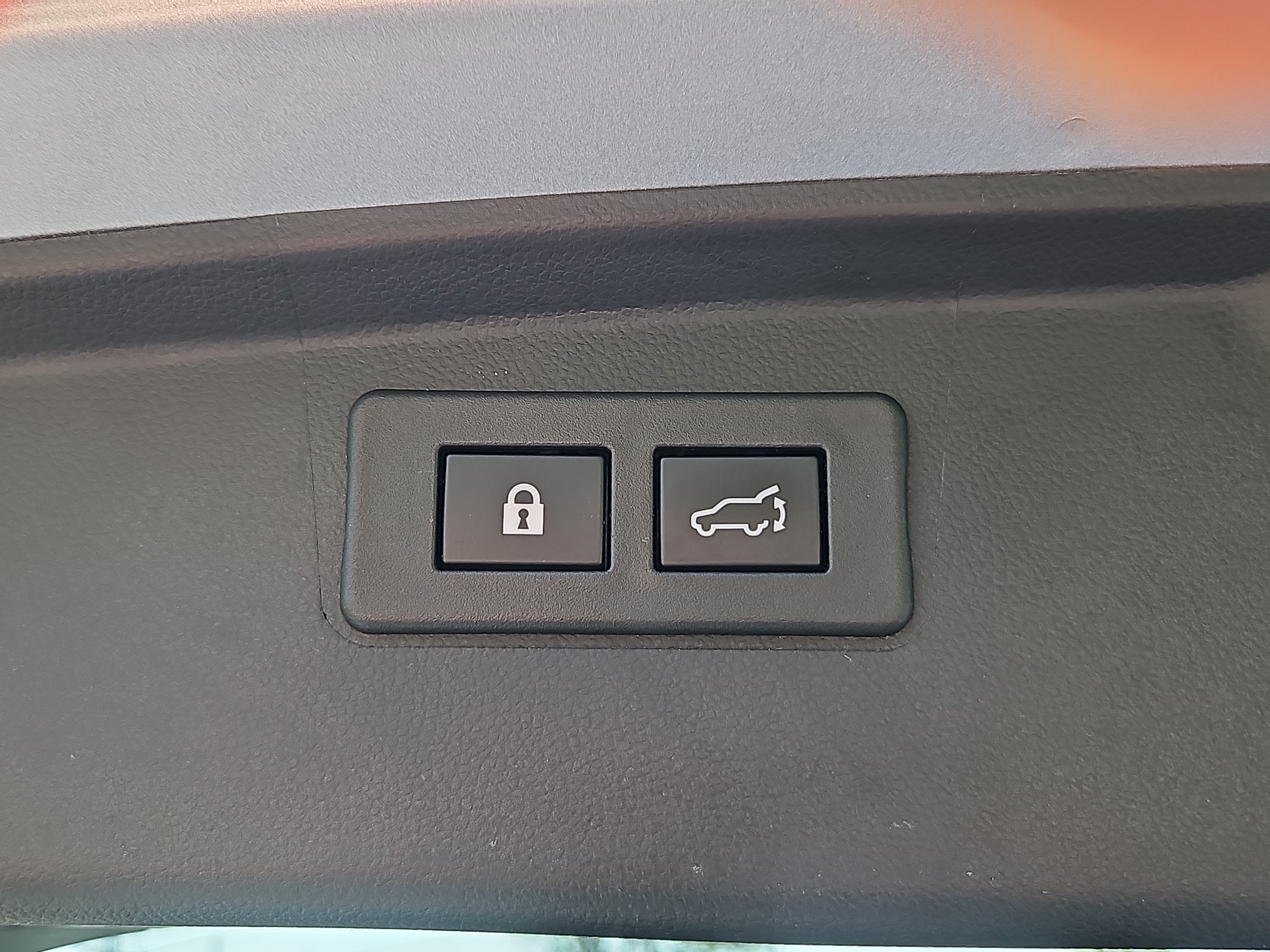 Certified 2024 Subaru Outback Premium AWD/4WD image 14