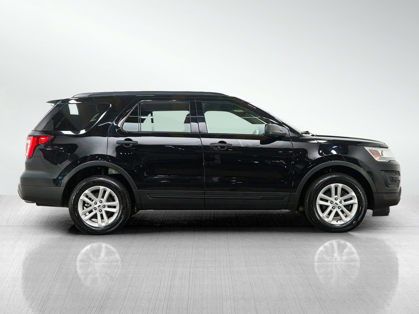 Used 2016 Ford Explorer 4WD image 6