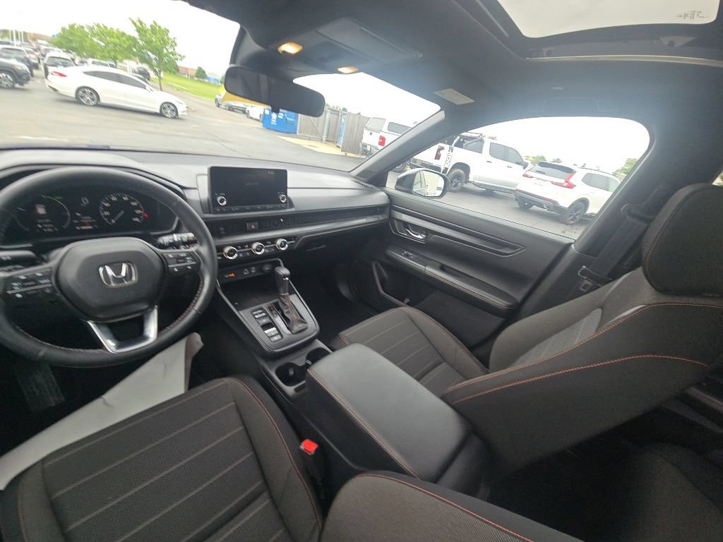 Used 2023 Honda CR-V Sport image 29