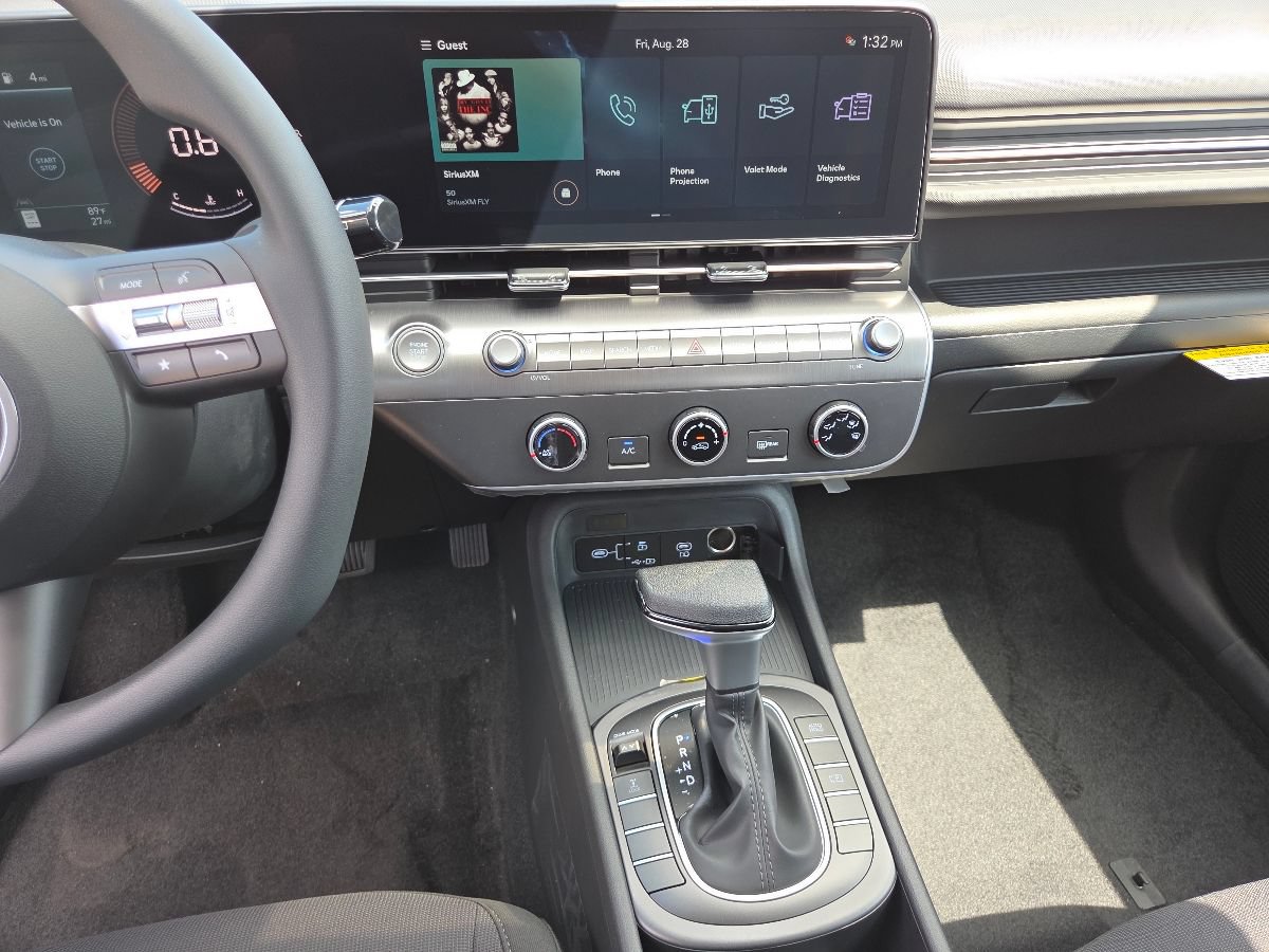 New 2027 Hyundai Kona SE AWD/4WD image 35