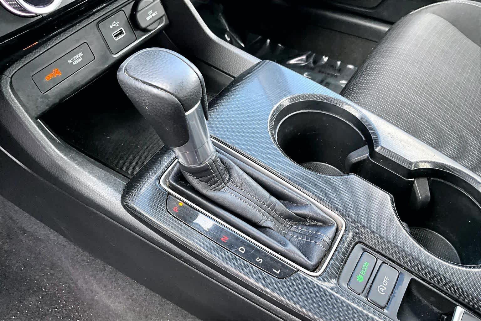 Used 2022 Honda Civic LX image 16