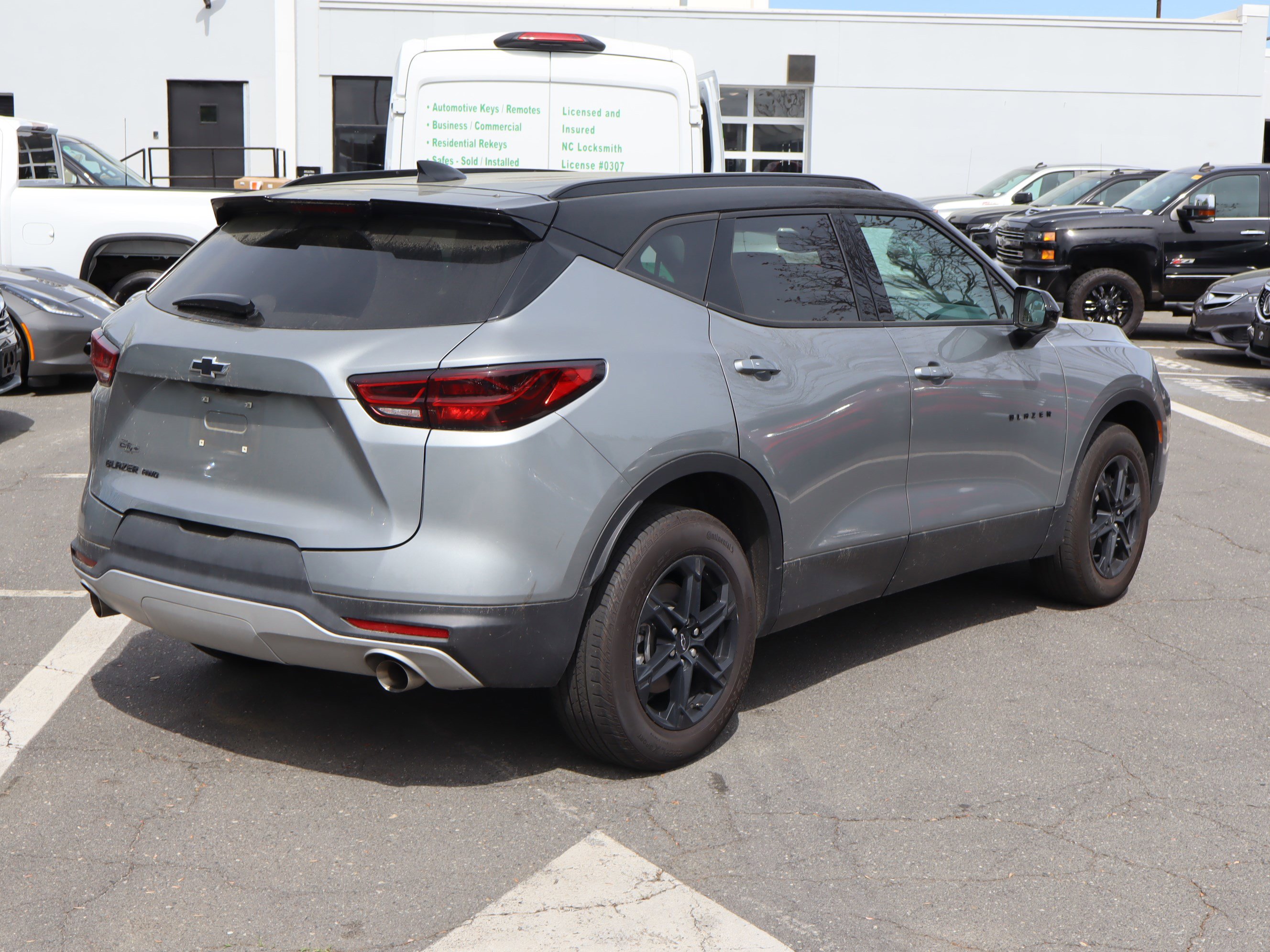 Used 2023 Chevrolet Blazer LT w/ Midnight/Sport Edition image 10