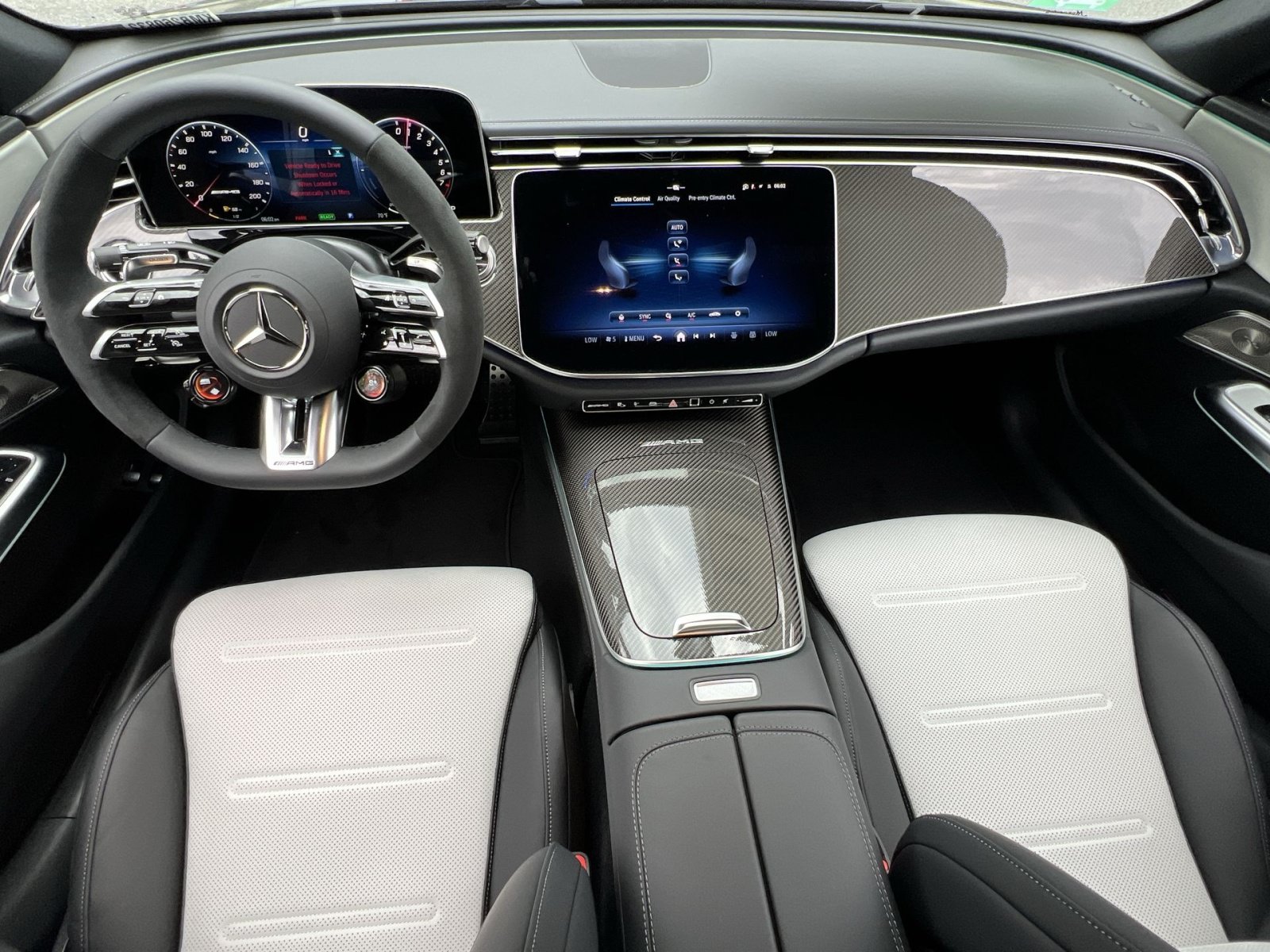 New 2026 Mercedes-Benz E 53 AMG e 4MATIC Sedan image 16