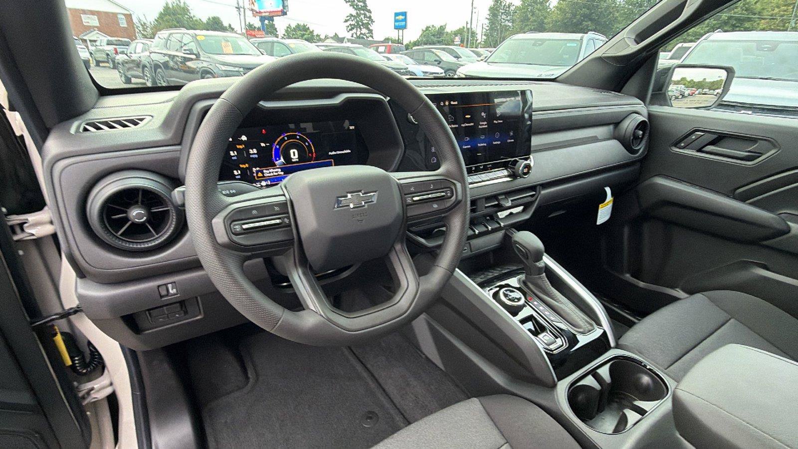 New 2026 Chevrolet Colorado Trail Boss AWD/4WD image 3