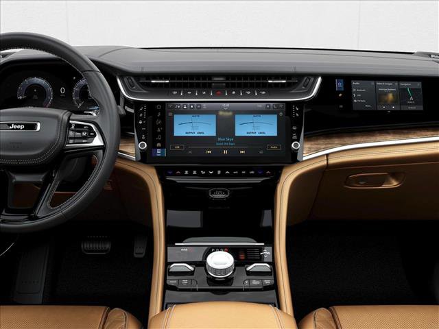 New 2026 Jeep Grand Cherokee Altitude video 2