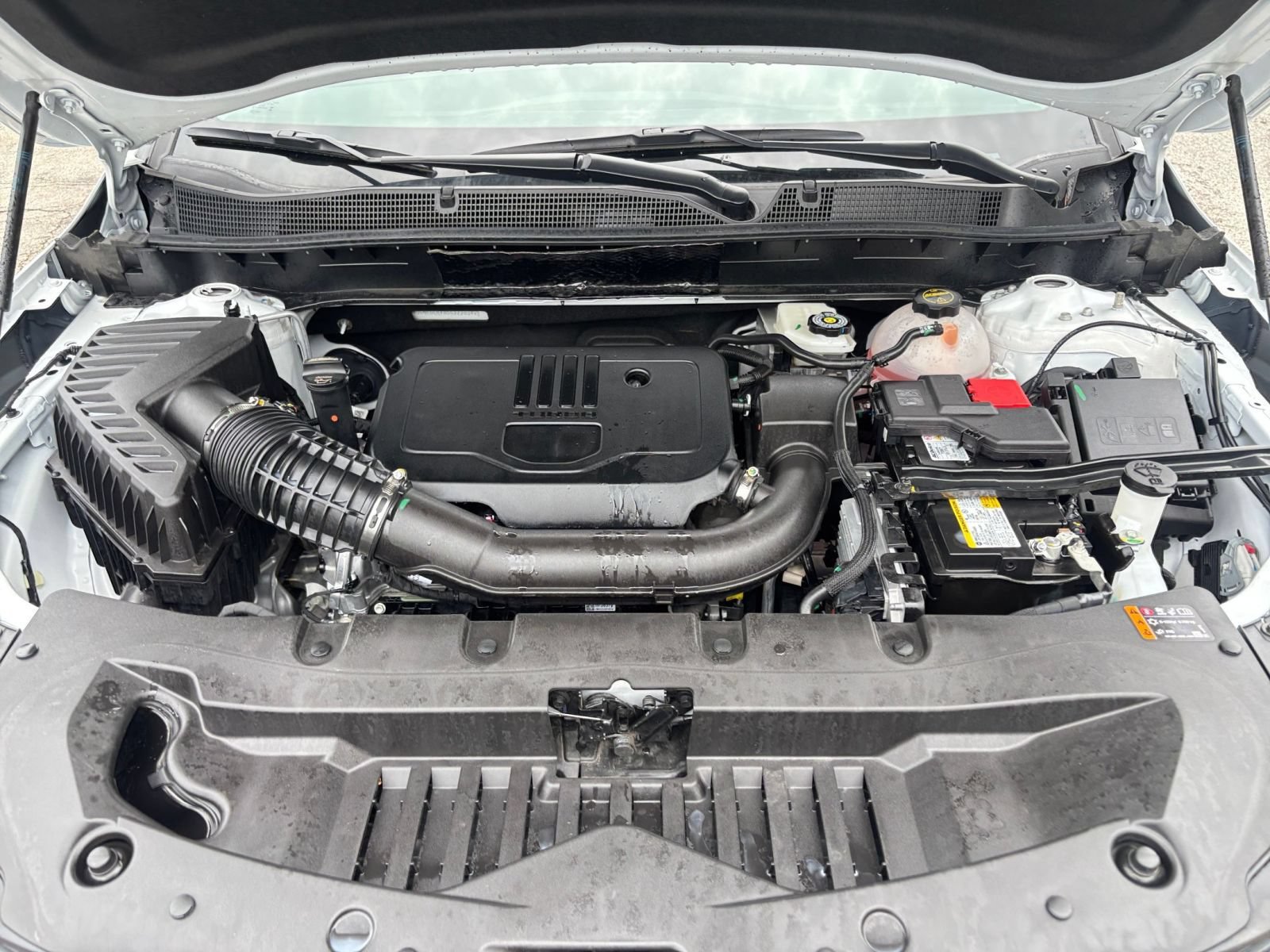 Used 2025 Chevrolet Blazer LT FWD image 32