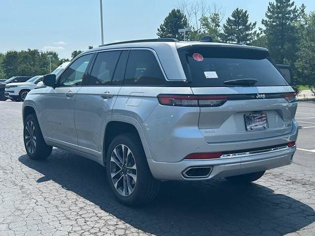New 2025 Jeep Grand Cherokee Overland image 6