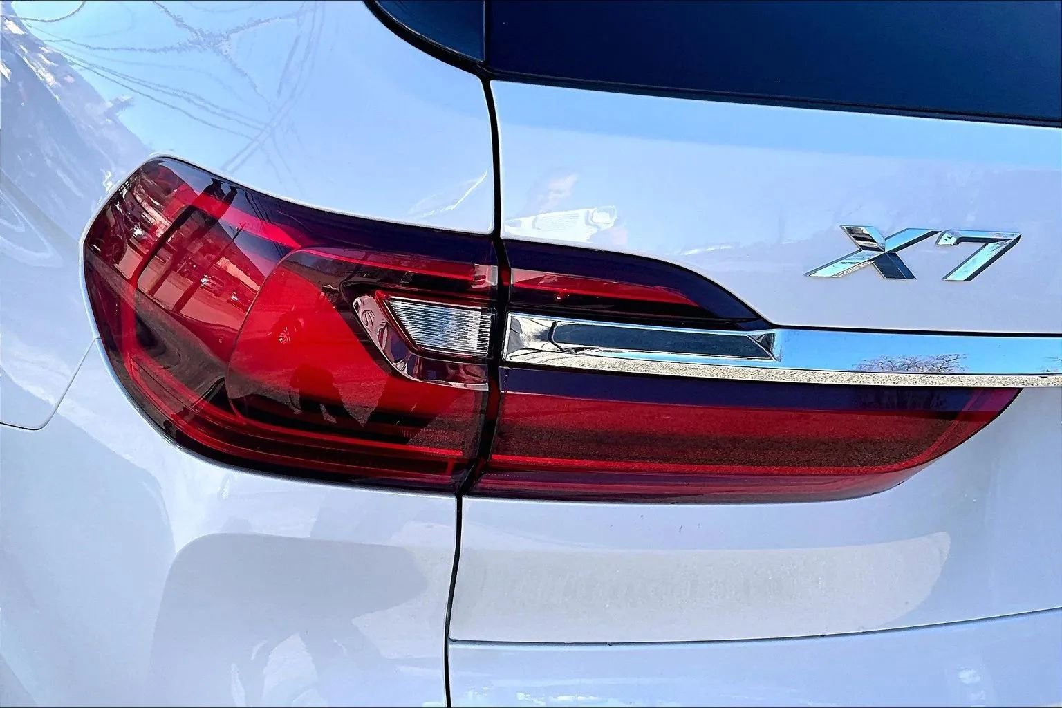 Used 2021 BMW X7 xDrive40i w/ Parking Assistance Package image 30