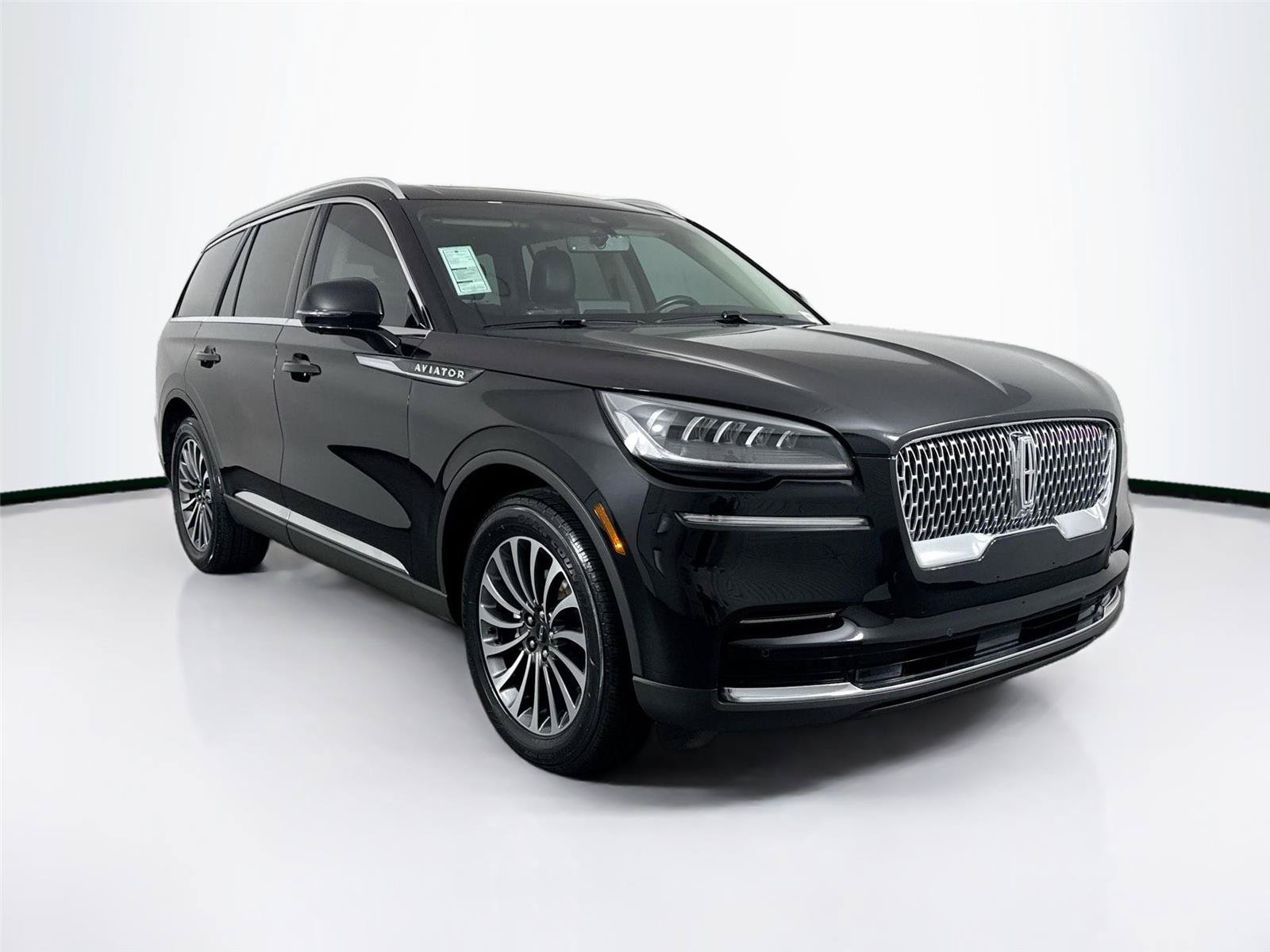 Used 2022 Lincoln Aviator Reserve AWD/4WD image 10