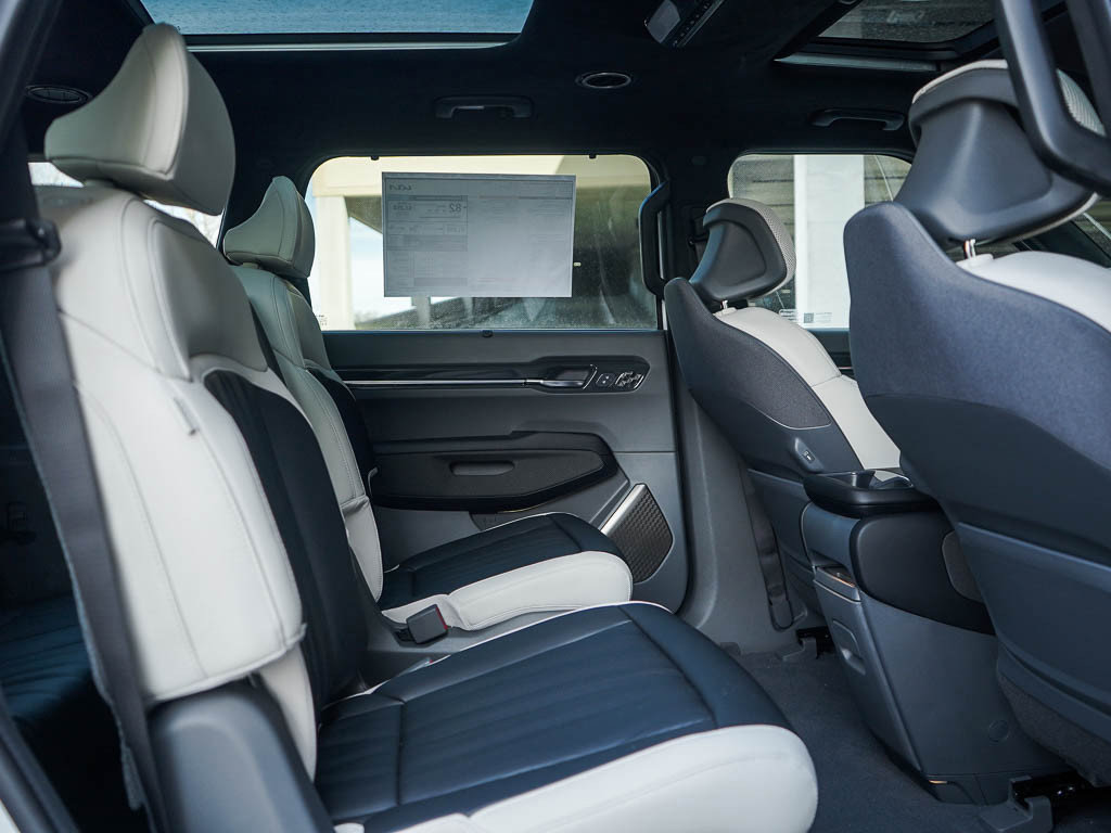 New 2026 Kia EV9 GT-Line AWD/4WD image 13