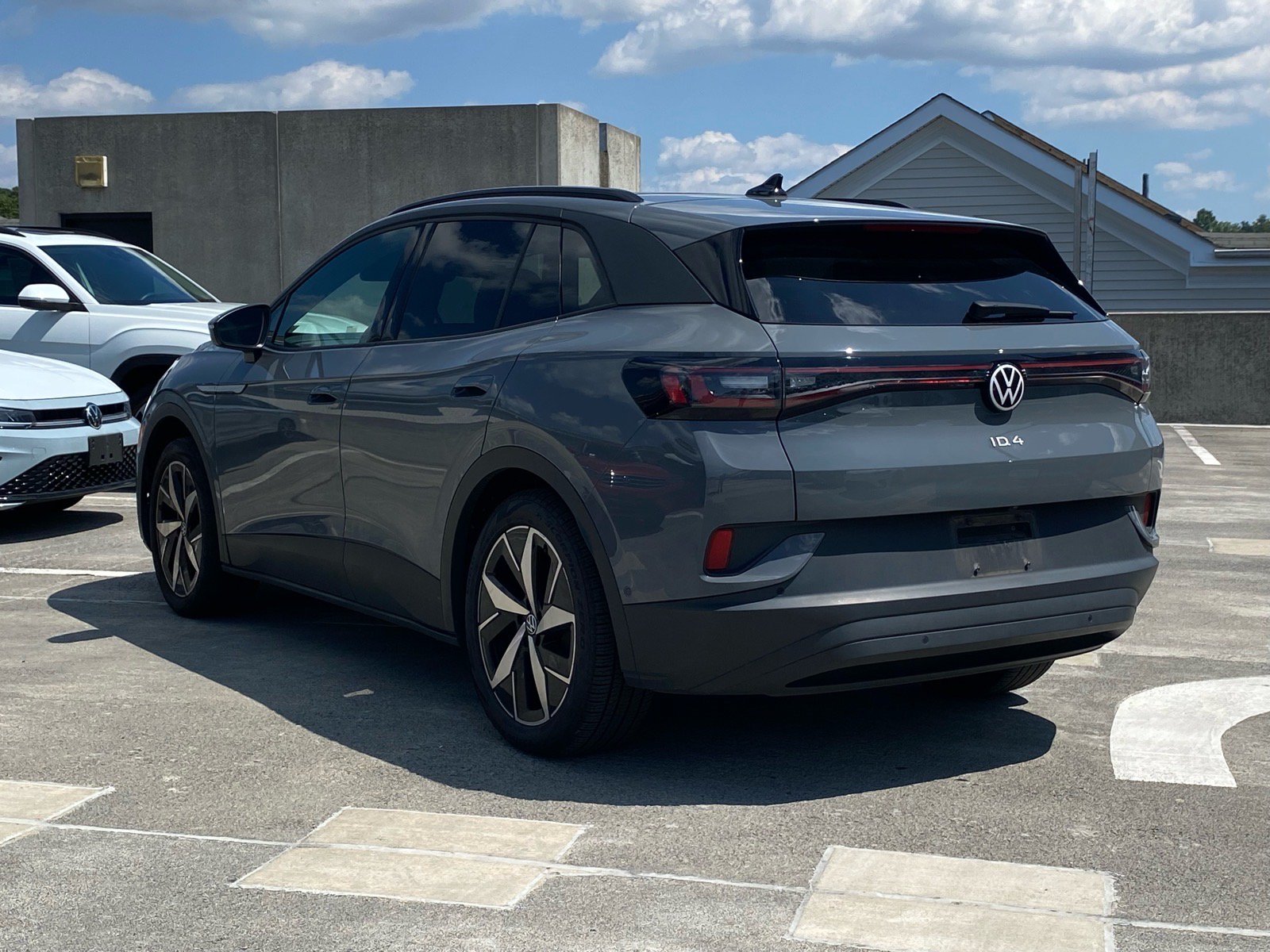 Used 2023 Volkswagen ID.4 S RWD image 4