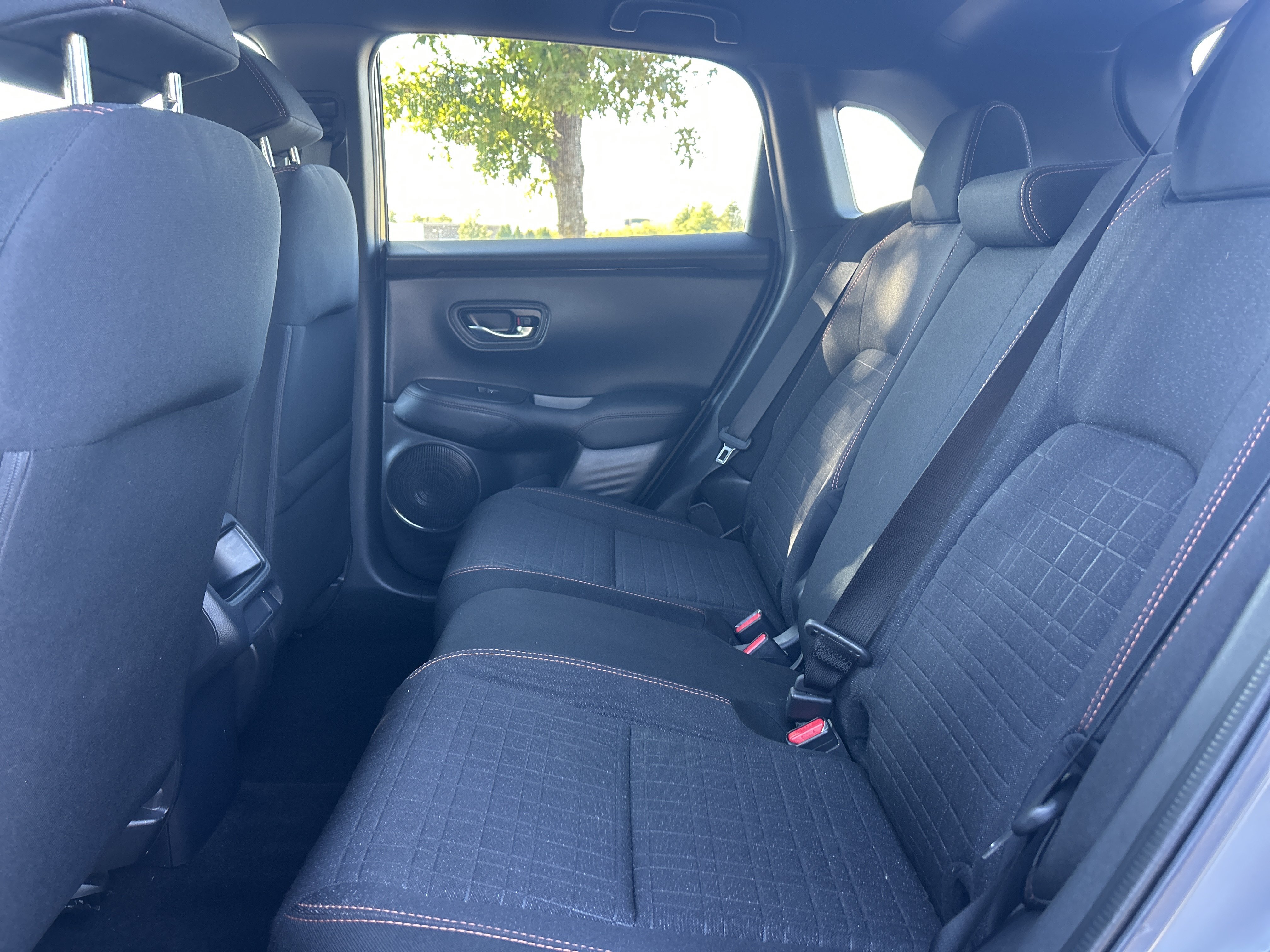 Certified 2025 Honda HR-V Sport image 26
